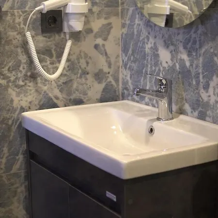 Hmz Premium Cekmekoey Hotel *