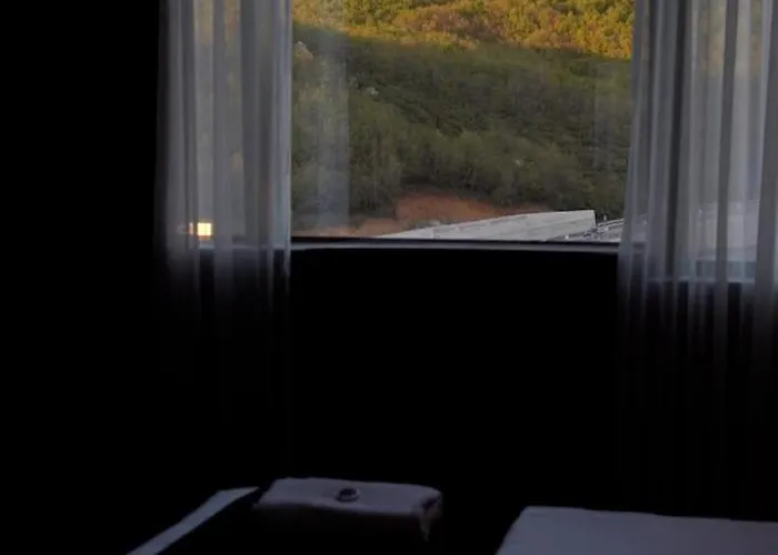 Hmz Premium Cekmekoey 호텔 Cekme