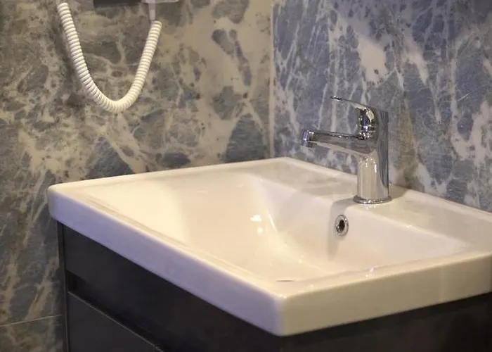 Hmz Premium Cekmekoey 호텔 *